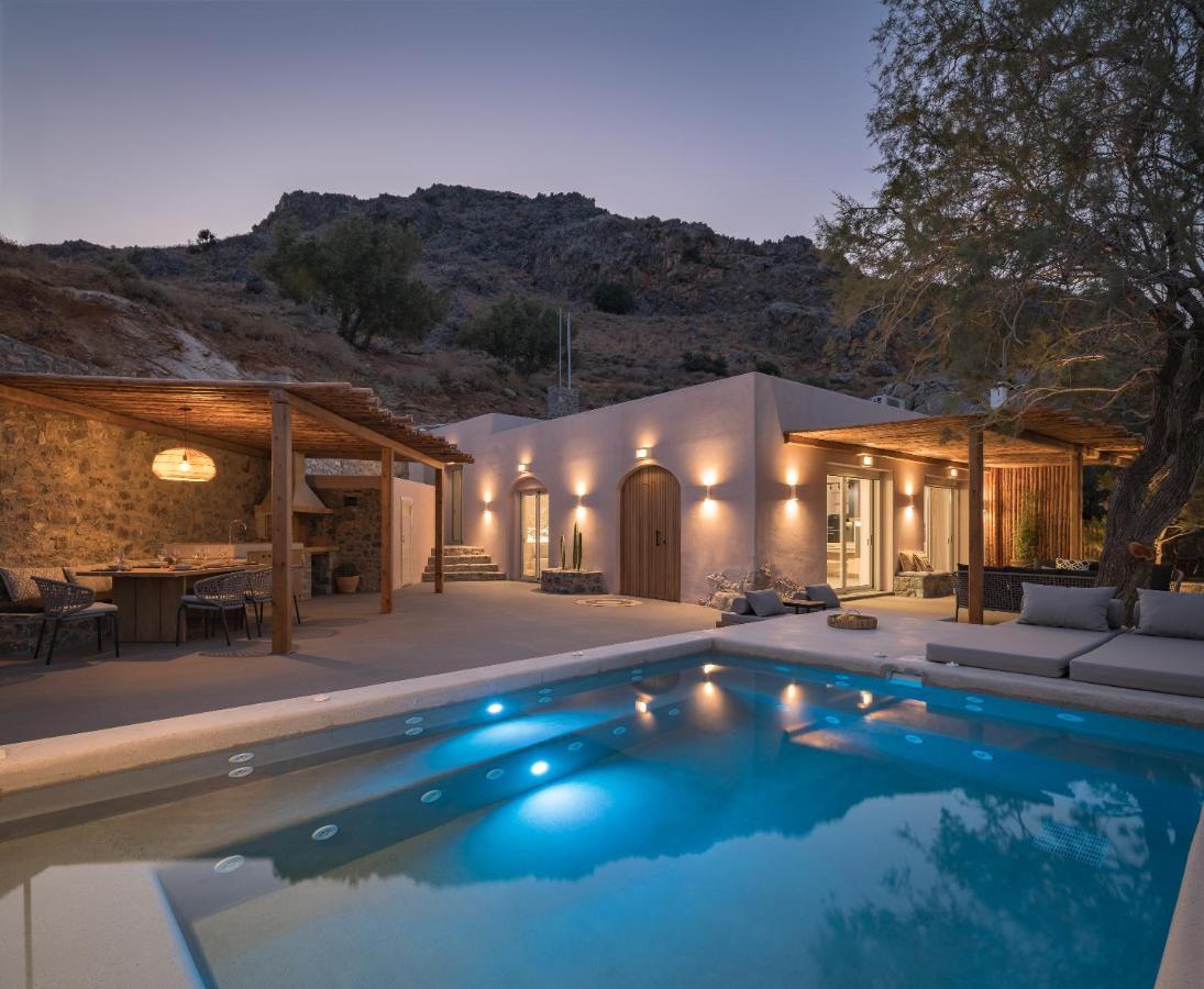 Isla Beach House, A Timeless Retreat, By Thinkvilla Damnoni Esterno foto